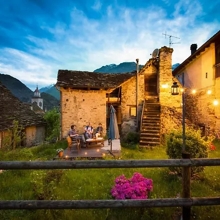 Casa Quaroni Bed & Breakfast *