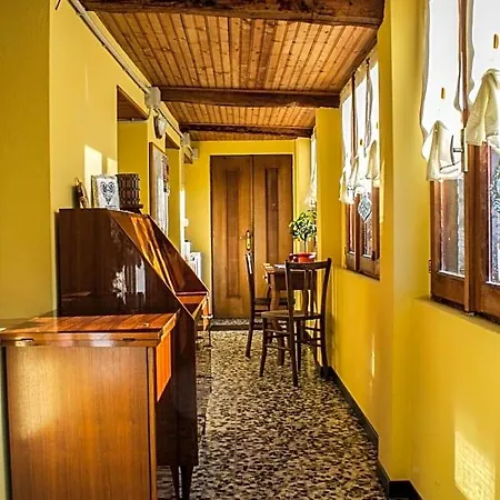 Casa Quaroni Bed & Breakfast Anzino