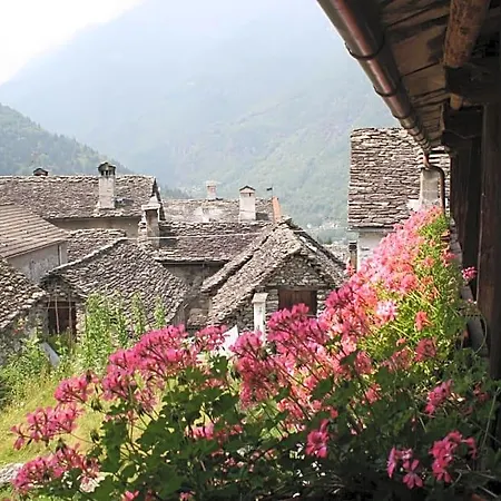 Casa Quaroni Anzino