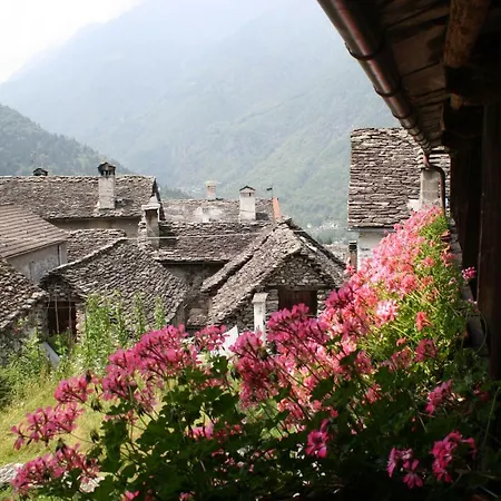 Casa Quaroni Anzino